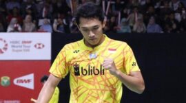 Jonatan Christie dkk diminta untuk menambah porsi latihan setelah tak ada juara All England 2019 di tunggal putra. (Images via Reuters)